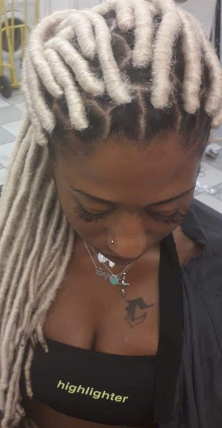 salon de coiffure afro tresse tresses box braids crochet braids vanilles tissages paris 75 77 78 91 92 93 94 95 HVUYQJNT