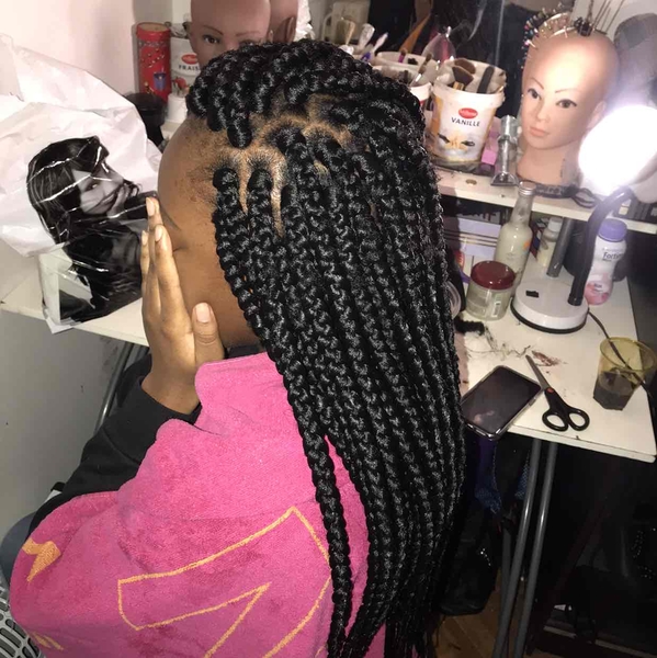 salon de coiffure afro tresse tresses box braids crochet braids vanilles tissages paris 75 77 78 91 92 93 94 95 CXRAQMGJ