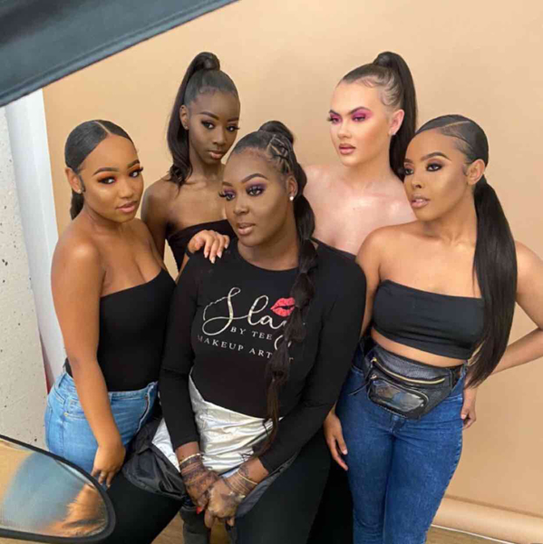 salon de coiffure afro tresse tresses box braids crochet braids vanilles tissages paris 75 77 78 91 92 93 94 95 KBNWOESF