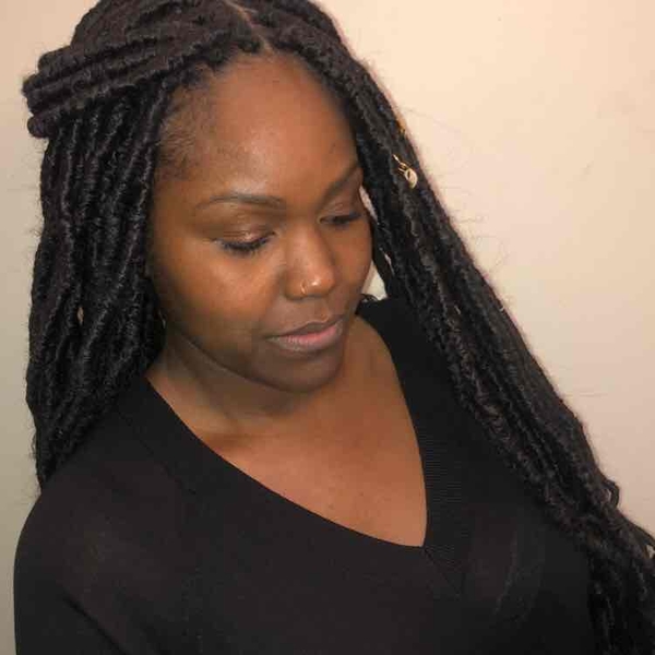 salon de coiffure afro tresse tresses box braids crochet braids vanilles tissages paris 75 77 78 91 92 93 94 95 IVVVLAFR