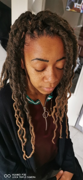 salon de coiffure afro tresse tresses box braids crochet braids vanilles tissages paris 75 77 78 91 92 93 94 95 TFNYPFCC