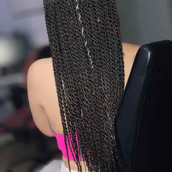 salon de coiffure afro tresse tresses box braids crochet braids vanilles tissages paris 75 77 78 91 92 93 94 95 QRRQJMOY