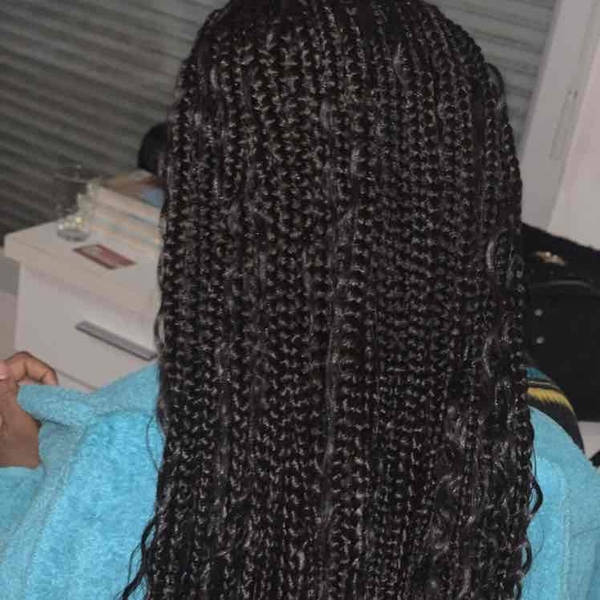 salon de coiffure afro tresse tresses box braids crochet braids vanilles tissages paris 75 77 78 91 92 93 94 95 ZUGGURLB