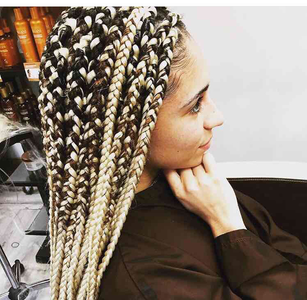salon de coiffure afro tresse tresses box braids crochet braids vanilles tissages paris 75 77 78 91 92 93 94 95 KMJGEZJR