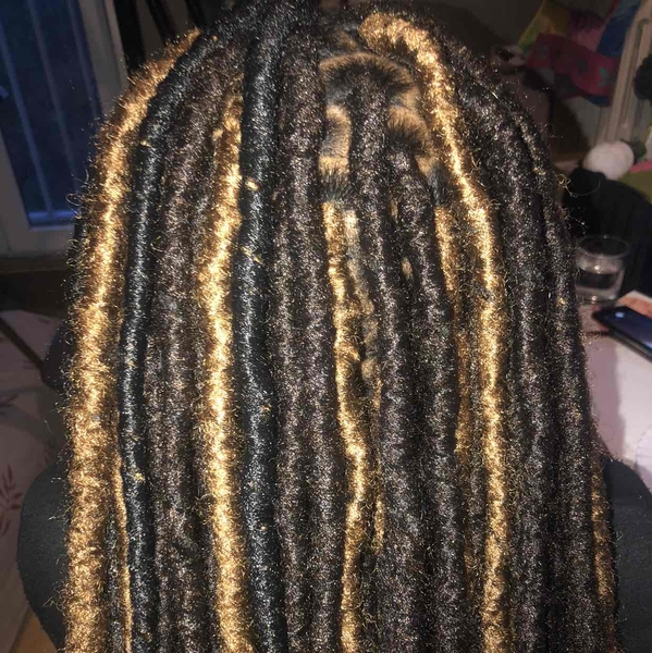 salon de coiffure afro tresse tresses box braids crochet braids vanilles tissages paris 75 77 78 91 92 93 94 95 MDZPMKEG