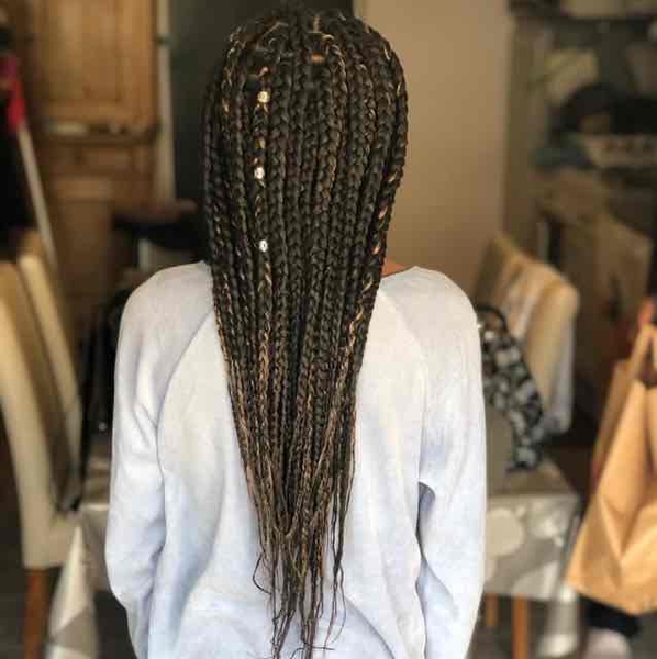 salon de coiffure afro tresse tresses box braids crochet braids vanilles tissages paris 75 77 78 91 92 93 94 95 HSUHTECT