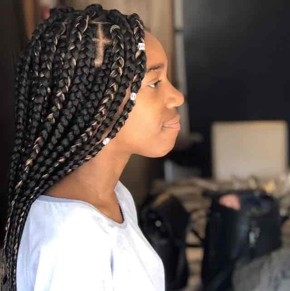 salon de coiffure afro tresse tresses box braids crochet braids vanilles tissages paris 75 77 78 91 92 93 94 95 RWPYZCWN