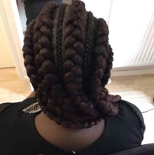 salon de coiffure afro tresse tresses box braids crochet braids vanilles tissages paris 75 77 78 91 92 93 94 95 VWFGAQSC