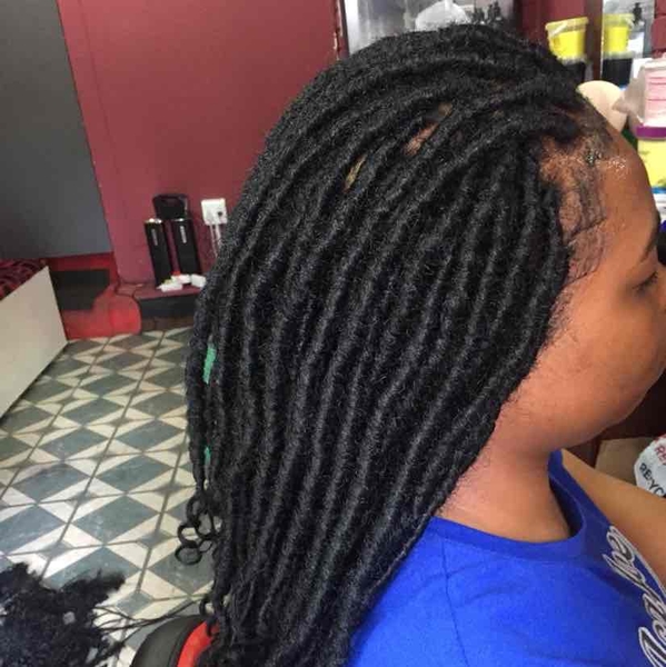 salon de coiffure afro tresse tresses box braids crochet braids vanilles tissages paris 75 77 78 91 92 93 94 95 SCKZYCHX