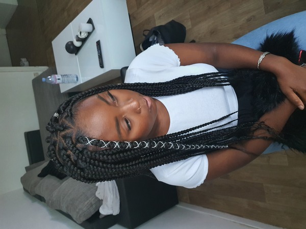 salon de coiffure afro tresse tresses box braids crochet braids vanilles tissages paris 75 77 78 91 92 93 94 95 VTNAAIWI