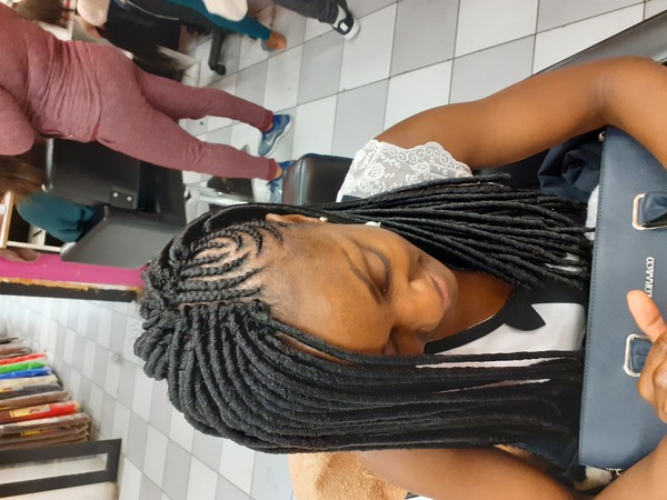 salon de coiffure afro tresse tresses box braids crochet braids vanilles tissages paris 75 77 78 91 92 93 94 95 HPKZKMHZ