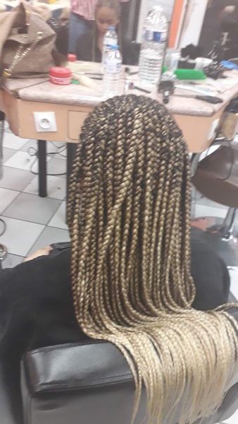 salon de coiffure afro tresse tresses box braids crochet braids vanilles tissages paris 75 77 78 91 92 93 94 95 OKIICOXR