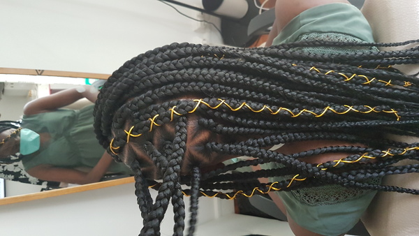 salon de coiffure afro tresse tresses box braids crochet braids vanilles tissages paris 75 77 78 91 92 93 94 95 NAURBYAW