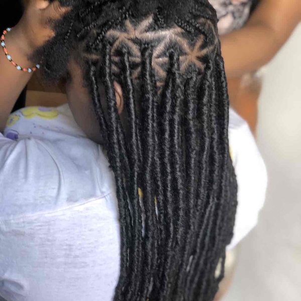 salon de coiffure afro tresse tresses box braids crochet braids vanilles tissages paris 75 77 78 91 92 93 94 95 UAEVUBIX