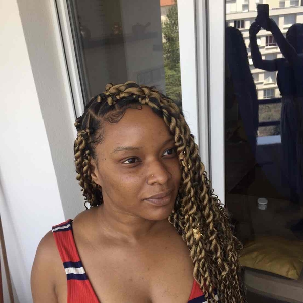 salon de coiffure afro tresse tresses box braids crochet braids vanilles tissages paris 75 77 78 91 92 93 94 95 LIKXIXEI