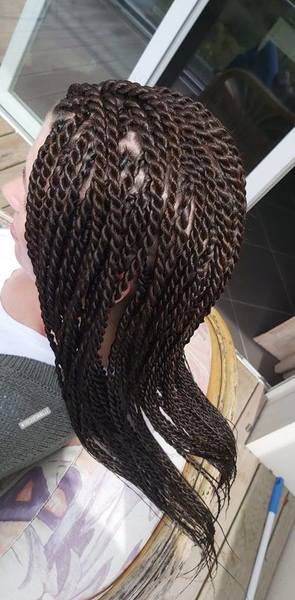 salon de coiffure afro tresse tresses box braids crochet braids vanilles tissages paris 75 77 78 91 92 93 94 95 EPIAFBGL
