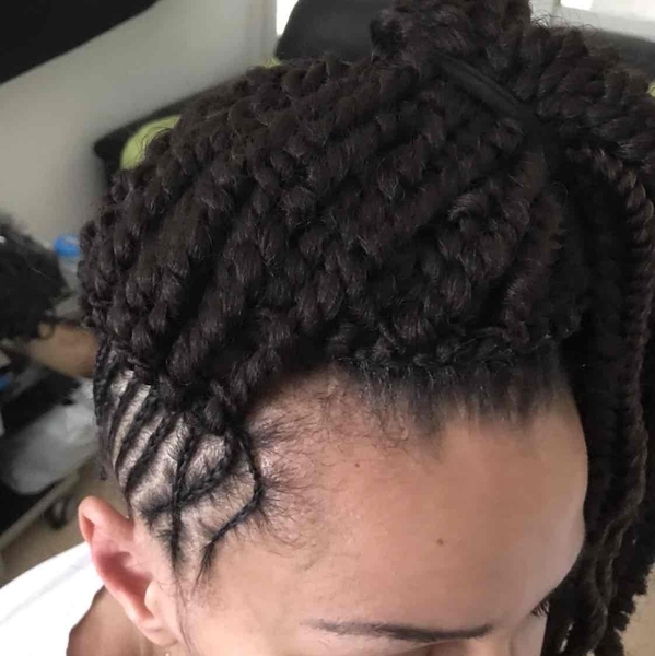 salon de coiffure afro tresse tresses box braids crochet braids vanilles tissages paris 75 77 78 91 92 93 94 95 RJAXKMYD