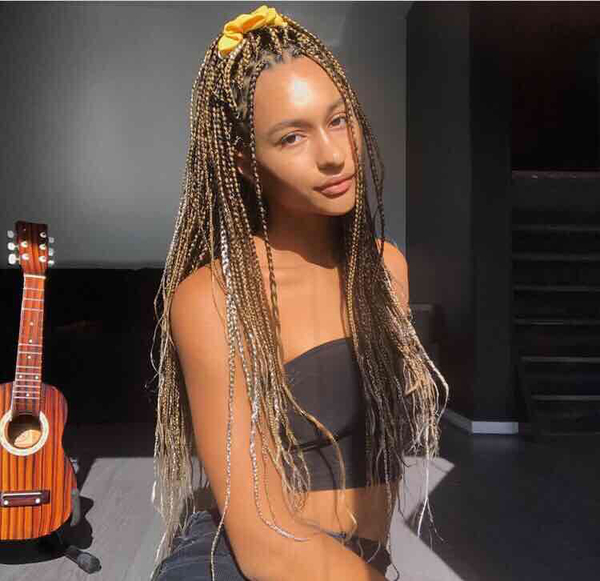 salon de coiffure afro tresse tresses box braids crochet braids vanilles tissages paris 75 77 78 91 92 93 94 95 IZUCCYAQ