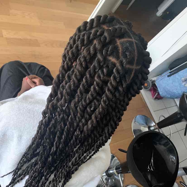 salon de coiffure afro tresse tresses box braids crochet braids vanilles tissages paris 75 77 78 91 92 93 94 95 TCABGBKJ