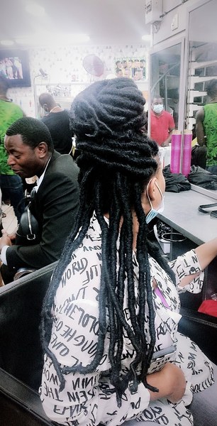 salon de coiffure afro tresse tresses box braids crochet braids vanilles tissages paris 75 77 78 91 92 93 94 95 CKSMJNCL