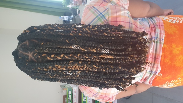 salon de coiffure afro tresse tresses box braids crochet braids vanilles tissages paris 75 77 78 91 92 93 94 95 NZSJHVZV