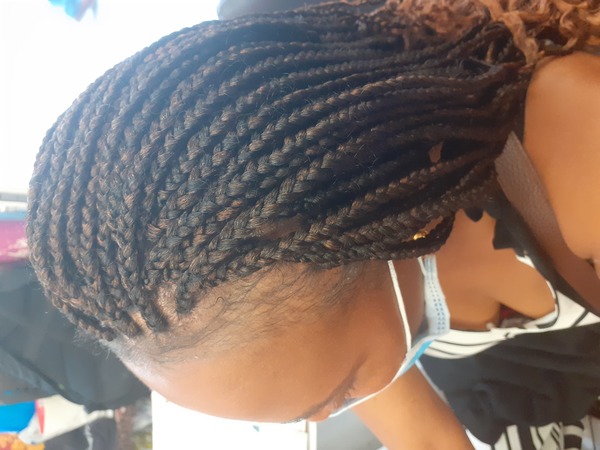salon de coiffure afro tresse tresses box braids crochet braids vanilles tissages paris 75 77 78 91 92 93 94 95 MQAVMIRI