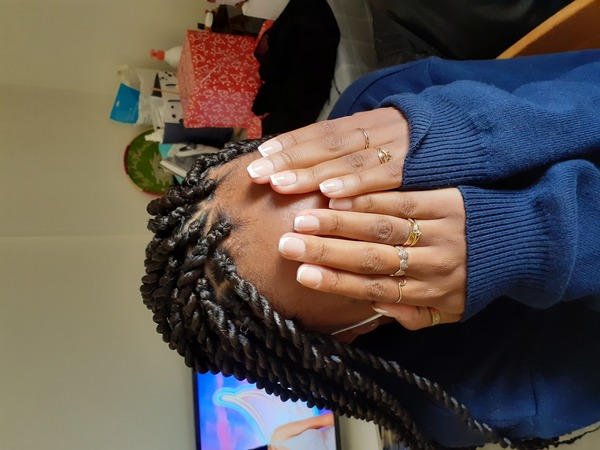 salon de coiffure afro tresse tresses box braids crochet braids vanilles tissages paris 75 77 78 91 92 93 94 95 GBDLXKGA