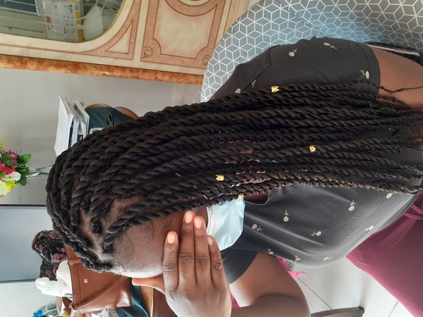 salon de coiffure afro tresse tresses box braids crochet braids vanilles tissages paris 75 77 78 91 92 93 94 95 OYDLTABT