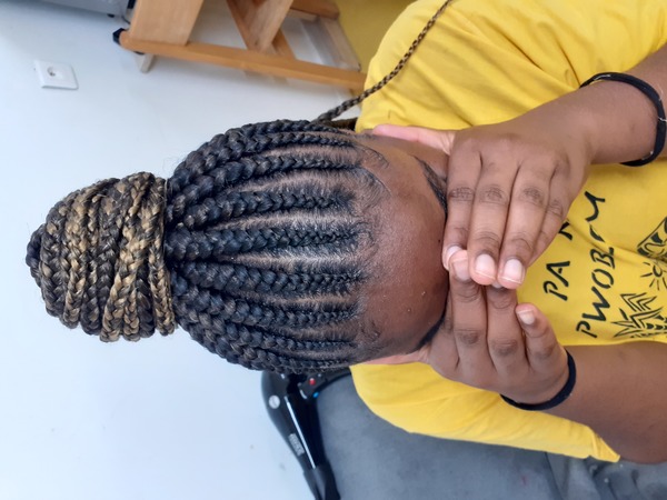 salon de coiffure afro tresse tresses box braids crochet braids vanilles tissages paris 75 77 78 91 92 93 94 95 FJEEODJO