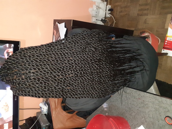 salon de coiffure afro tresse tresses box braids crochet braids vanilles tissages paris 75 77 78 91 92 93 94 95 MHZHKSUT