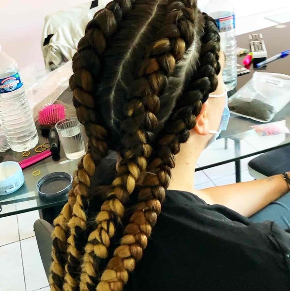 salon de coiffure afro tresse tresses box braids crochet braids vanilles tissages paris 75 77 78 91 92 93 94 95 MCDKHLLT