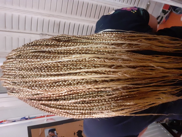 salon de coiffure afro tresse tresses box braids crochet braids vanilles tissages paris 75 77 78 91 92 93 94 95 JKXXQXPE