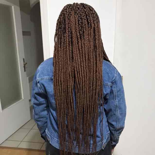 salon de coiffure afro tresse tresses box braids crochet braids vanilles tissages paris 75 77 78 91 92 93 94 95 VVMZKIWS