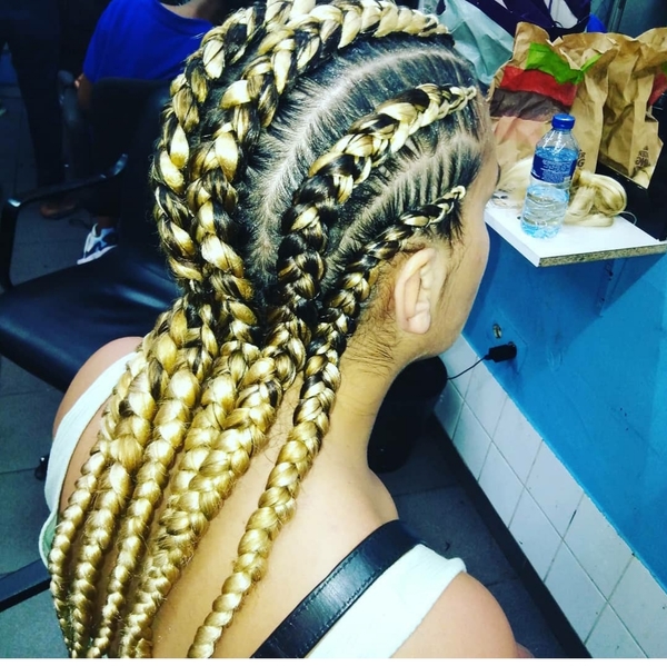 salon de coiffure afro tresse tresses box braids crochet braids vanilles tissages paris 75 77 78 91 92 93 94 95 CRQFEDOO