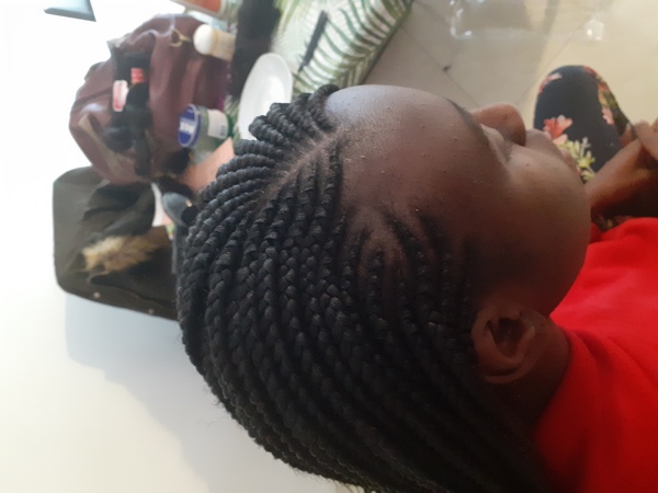 salon de coiffure afro tresse tresses box braids crochet braids vanilles tissages paris 75 77 78 91 92 93 94 95 CJCPIHNG