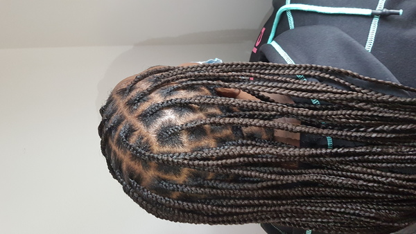 salon de coiffure afro tresse tresses box braids crochet braids vanilles tissages paris 75 77 78 91 92 93 94 95 ULUYTAAZ