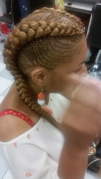 salon de coiffure afro tresse tresses box braids crochet braids vanilles tissages paris 75 77 78 91 92 93 94 95 VYMVRDFY