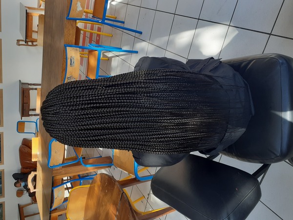 salon de coiffure afro tresse tresses box braids crochet braids vanilles tissages paris 75 77 78 91 92 93 94 95 EHKMHKLL