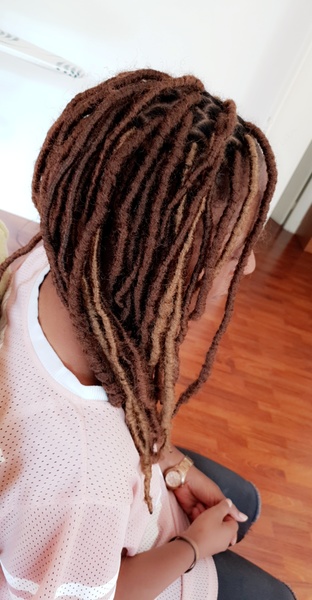 salon de coiffure afro tresse tresses box braids crochet braids vanilles tissages paris 75 77 78 91 92 93 94 95 UBSMLONZ