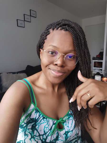 salon de coiffure afro tresse tresses box braids crochet braids vanilles tissages paris 75 77 78 91 92 93 94 95 DZVHUUMW