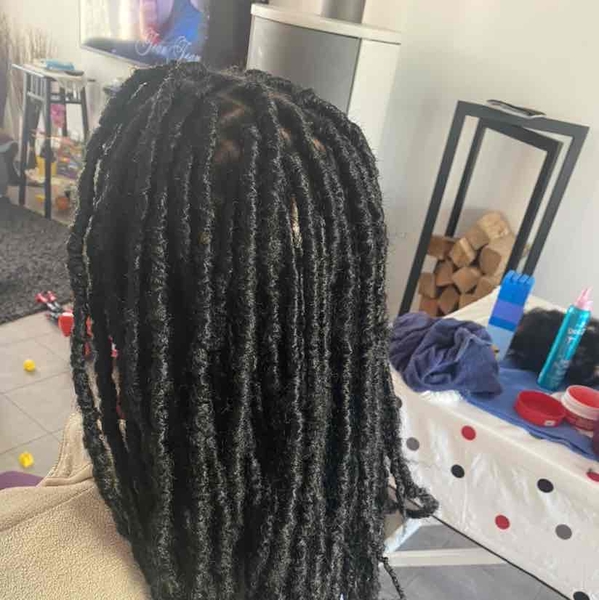 salon de coiffure afro tresse tresses box braids crochet braids vanilles tissages paris 75 77 78 91 92 93 94 95 VBOKKJFK