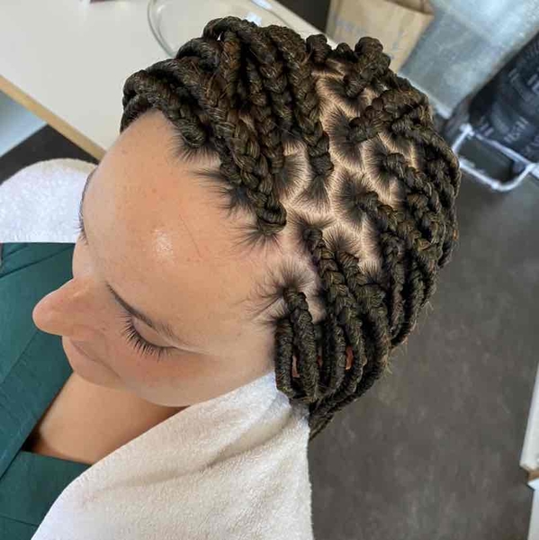 salon de coiffure afro tresse tresses box braids crochet braids vanilles tissages paris 75 77 78 91 92 93 94 95 IEIATQCB
