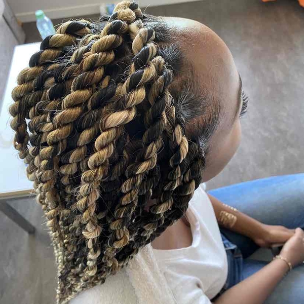 salon de coiffure afro tresse tresses box braids crochet braids vanilles tissages paris 75 77 78 91 92 93 94 95 GUDNCATK