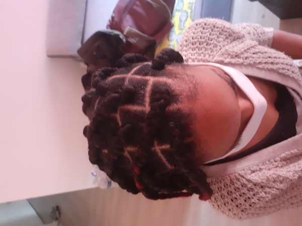 salon de coiffure afro tresse tresses box braids crochet braids vanilles tissages paris 75 77 78 91 92 93 94 95 GXDCZOKA
