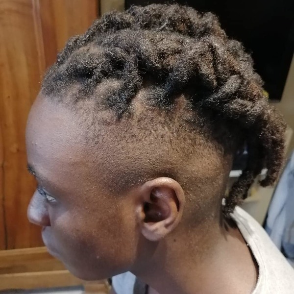 salon de coiffure afro tresse tresses box braids crochet braids vanilles tissages paris 75 77 78 91 92 93 94 95 CRQXQUDF