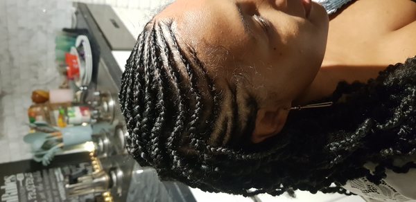 salon de coiffure afro tresse tresses box braids crochet braids vanilles tissages paris 75 77 78 91 92 93 94 95 LIDGHSLI