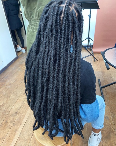 salon de coiffure afro tresse tresses box braids crochet braids vanilles tissages paris 75 77 78 91 92 93 94 95 MCQQGKGY