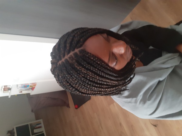 salon de coiffure afro tresse tresses box braids crochet braids vanilles tissages paris 75 77 78 91 92 93 94 95 YSEVUUNI