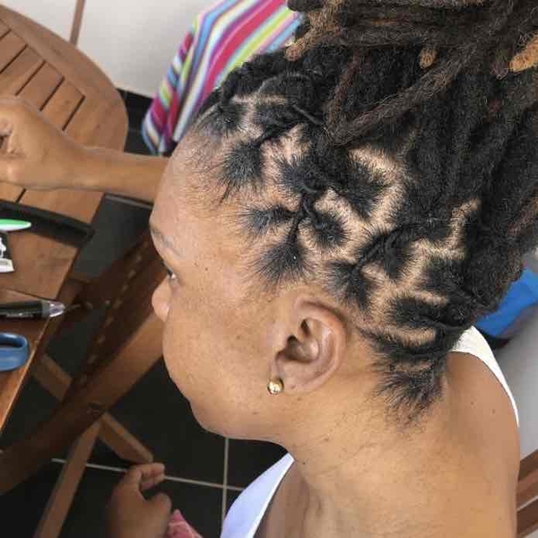 salon de coiffure afro tresse tresses box braids crochet braids vanilles tissages paris 75 77 78 91 92 93 94 95 NUVLTBVE