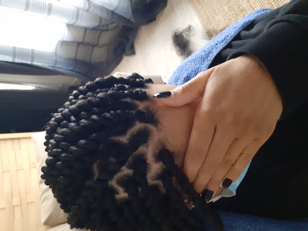 salon de coiffure afro tresse tresses box braids crochet braids vanilles tissages paris 75 77 78 91 92 93 94 95 AYZJUPYB